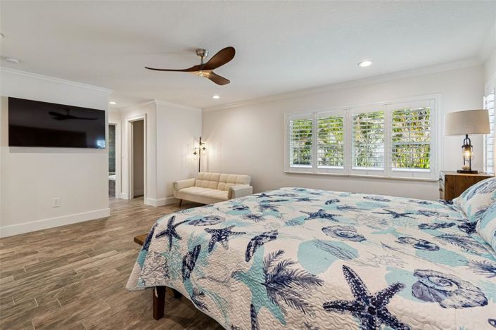 Image No.27-3 Bed Property for sale