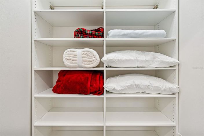 Image No.33-3 Bed Property for sale