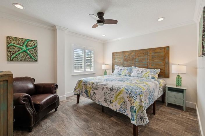 Image No.37-3 Bed Property for sale