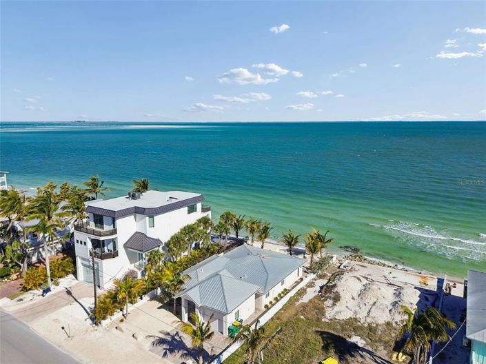 Image No.56-3 Bed Property for sale