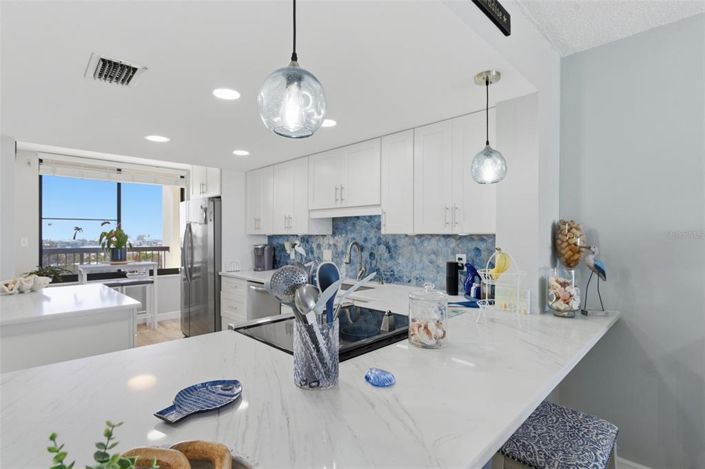 Image No.16-2 Bed Property for sale