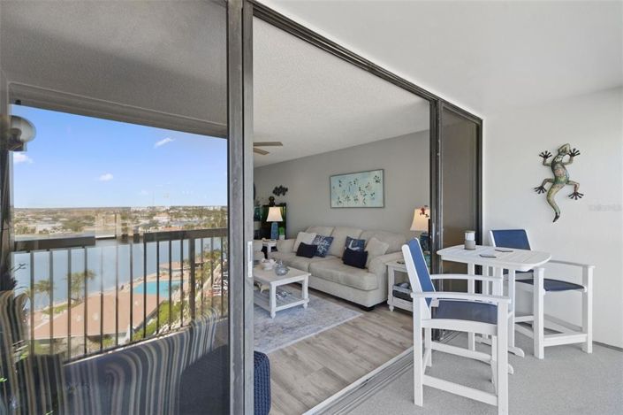 Image No.31-2 Bed Property for sale