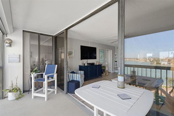 Image No.32-2 Bed Property for sale