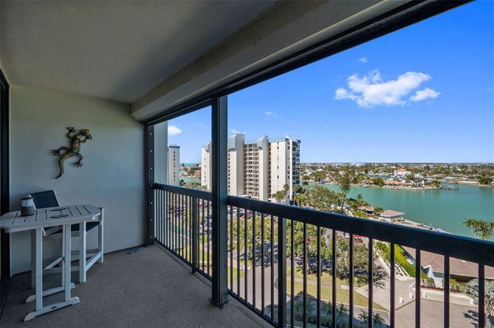 Image No.34-2 Bed Property for sale