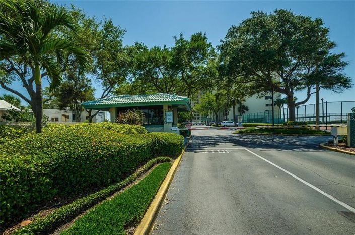 Image No.3-Propriété de 2 chambres à vendre à St. Pete Beach