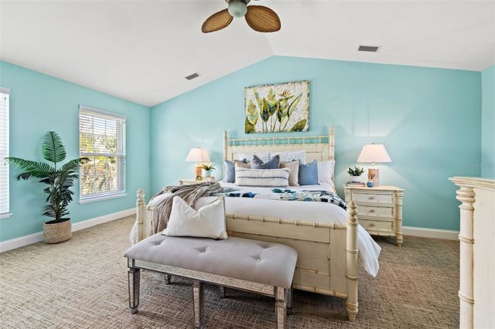 Image No.23-5 Bed Property for sale