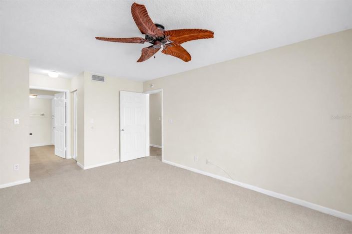 Image No.22-2 Bed Property for sale