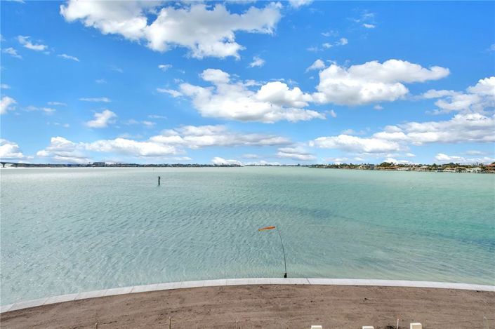 Image No.4-2 Bed Property for sale