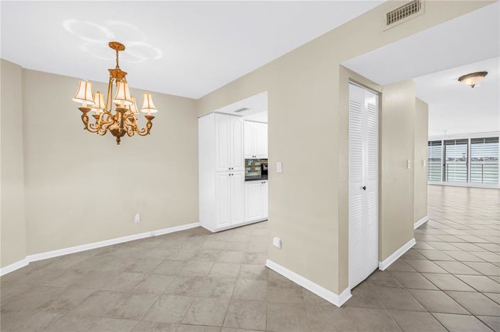 Image No.8-2 Bed Property for sale