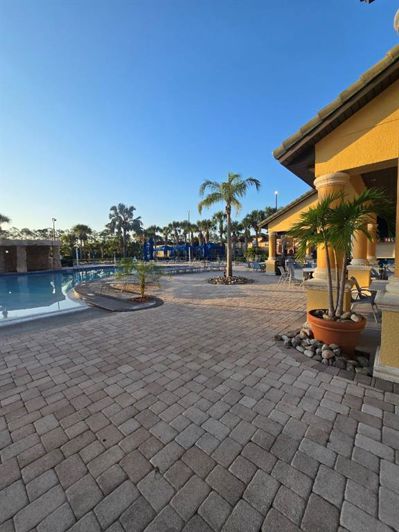 Image No.48-5 Bed Property for sale