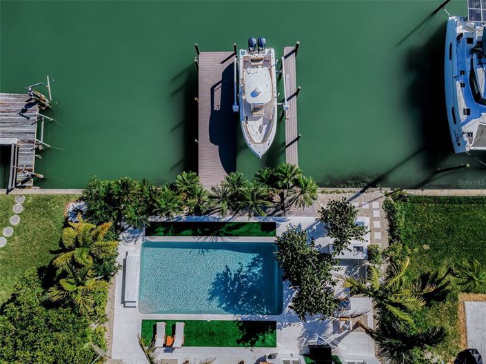 Image No.39-4 Bed Property for sale