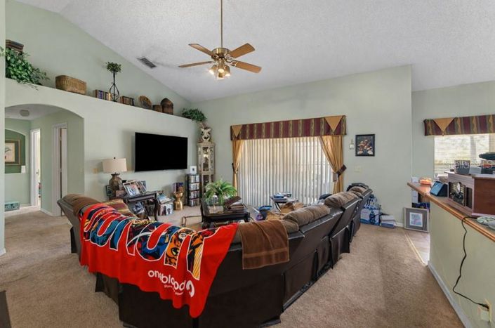 Image No.6-4 Bed Property for sale