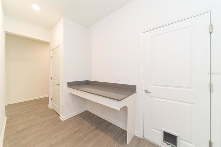 Image No.17-4 Bed Property for sale