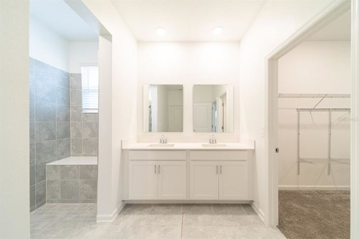 Image No.39-4 Bed Property for sale