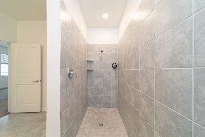 Image No.40-4 Bed Property for sale