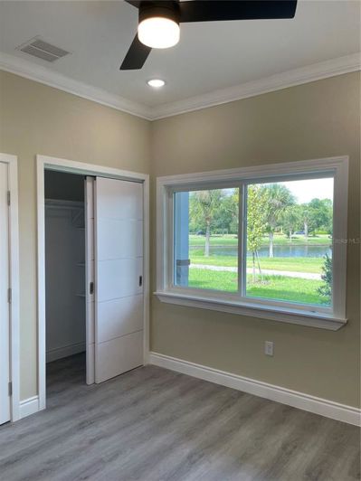 Image No.13-4 Bed Townhouse for sale