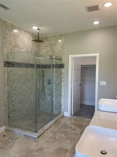 Image No.23-4 Bed Townhouse for sale