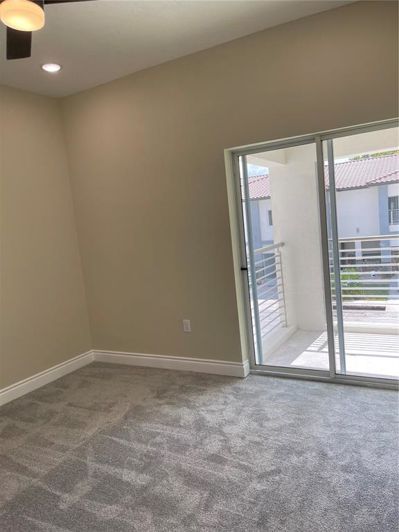 Image No.27-4 Bed Townhouse for sale