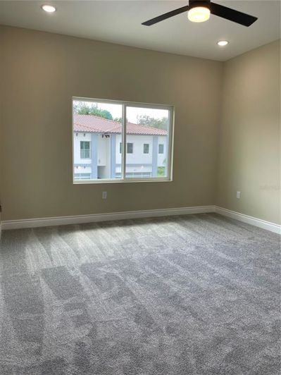 Image No.33-4 Bed Townhouse for sale