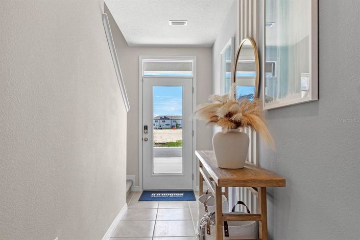 Image No.2-3 Bed Townhouse for sale