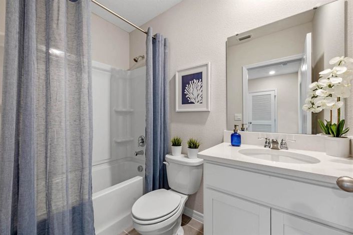 Image No.20-3 Bed Townhouse for sale