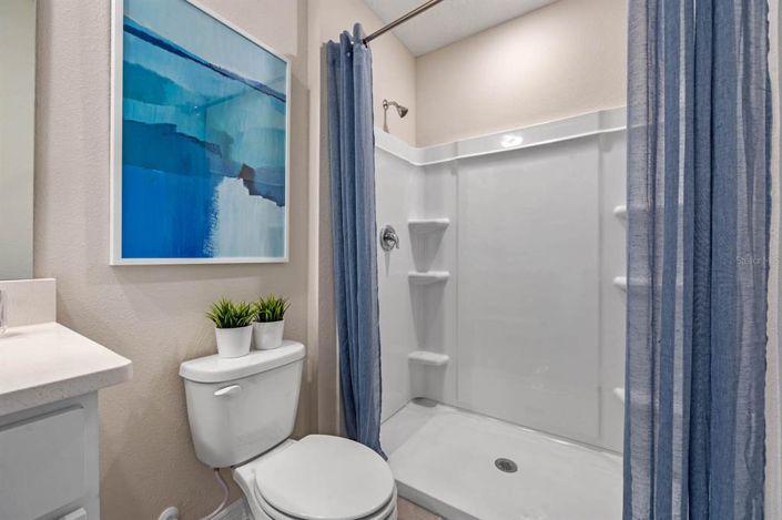 Image No.28-3 Bed Townhouse for sale