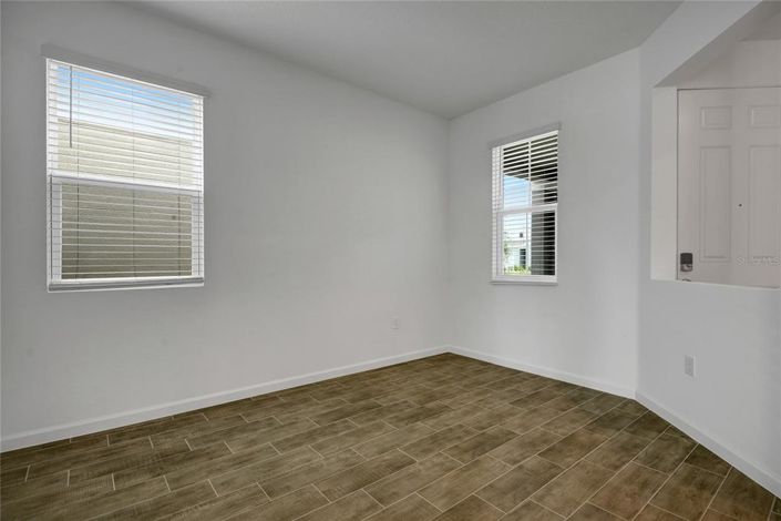 Image No.3-4 Bed Property for sale