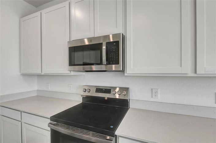 Image No.5-4 Bed Property for sale