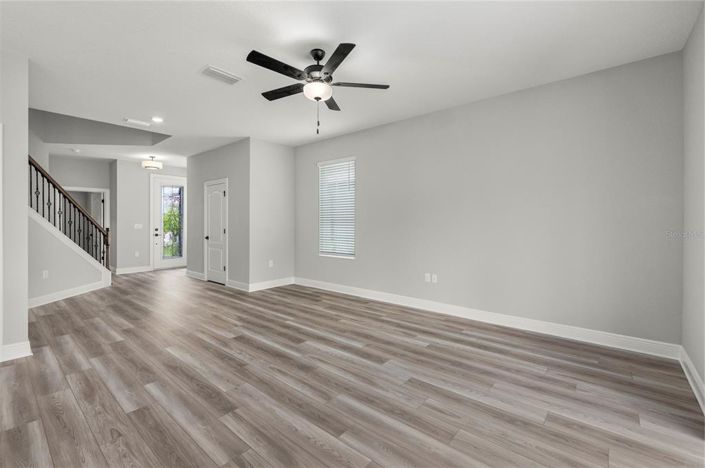 Image No.4-5 Bed Property for sale