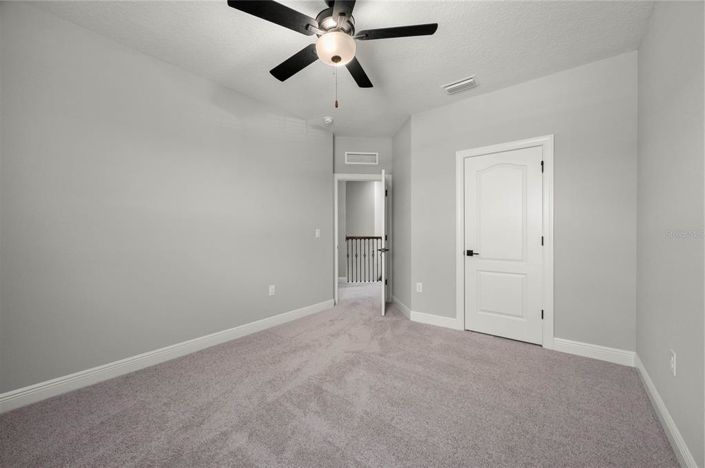 Image No.8-5 Bed Property for sale