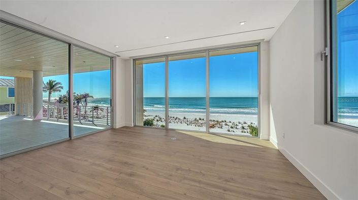 Image No.44-4 Bed Property for sale