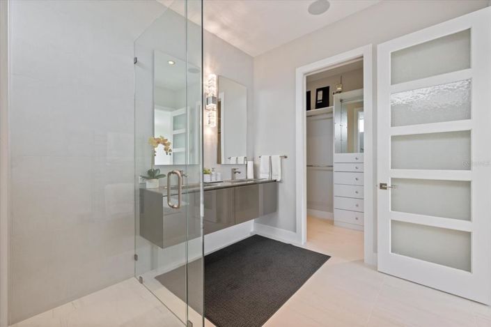 Image No.35-3 Bed Property for sale