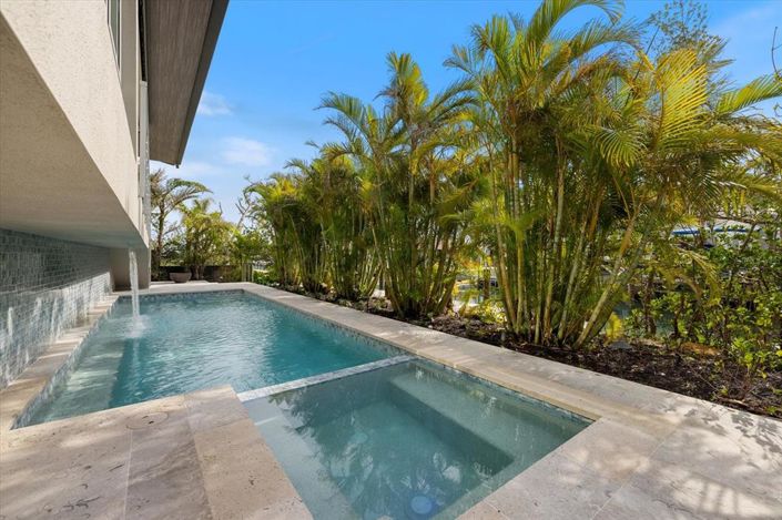 Image No.49-3 Bed Property for sale