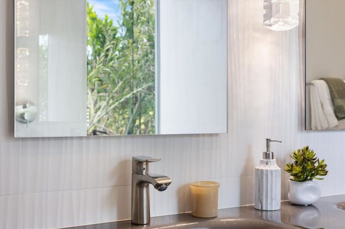 Image No.58-3 Bed Property for sale