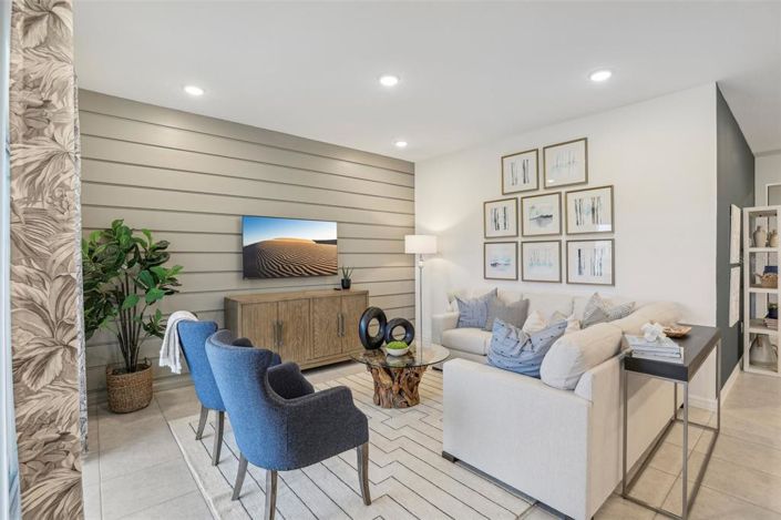 Image No.13-3 Bed Property for sale