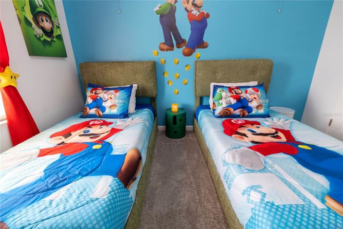 Image No.24-4 Bed Townhouse for sale