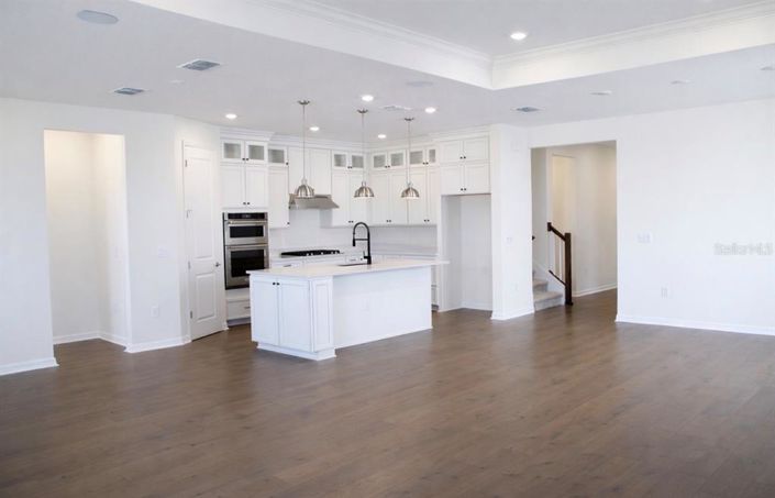 Image No.19-4 Bed Property for sale