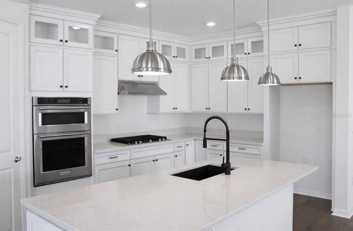 Image No.20-4 Bed Property for sale