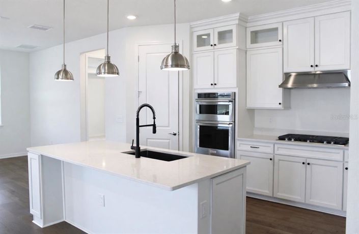 Image No.24-4 Bed Property for sale