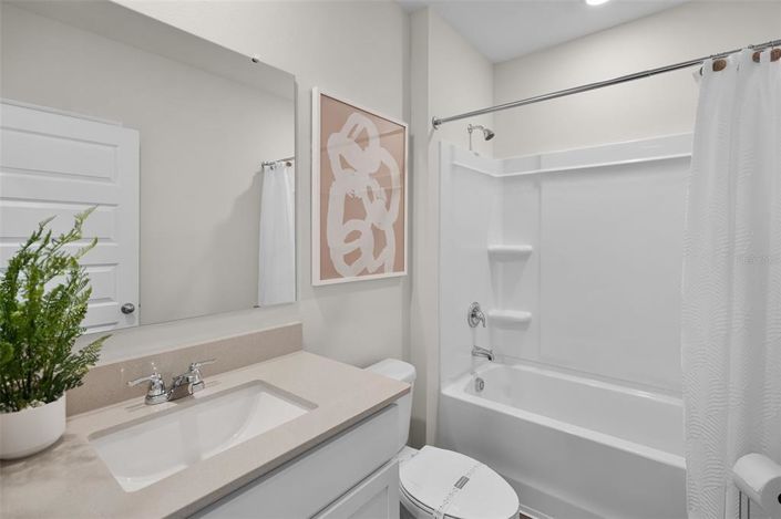 Image No.20-5 Bed Property for sale