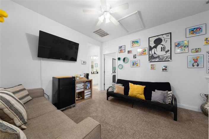 Image No.18-3 Bed Townhouse for sale