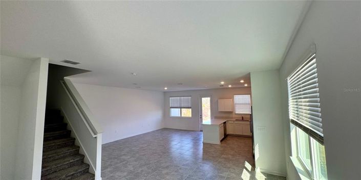 Image No.12-3 Bed Townhouse for sale