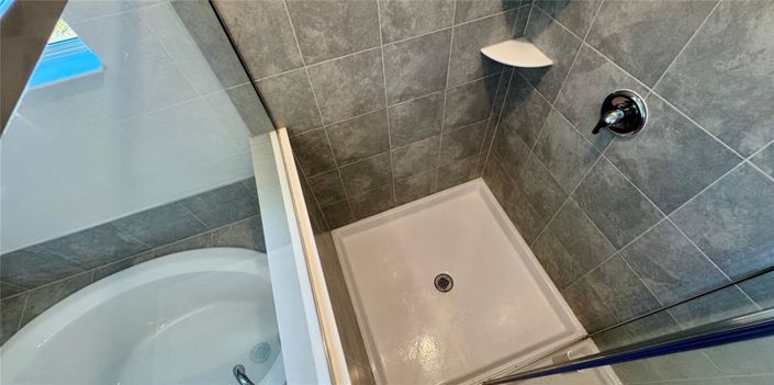 Image No.17-3 Bed Townhouse for sale