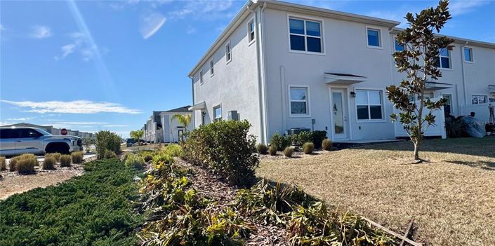 Image No.2-3 Bed Townhouse for sale