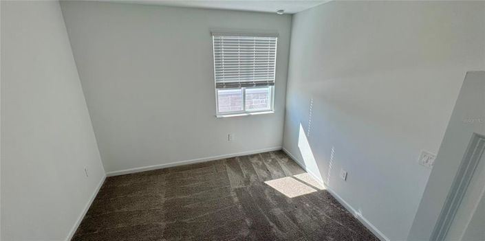 Image No.20-3 Bed Townhouse for sale