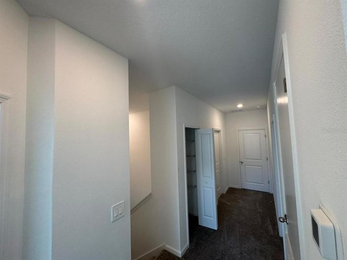 Image No.24-3 Bed Townhouse for sale