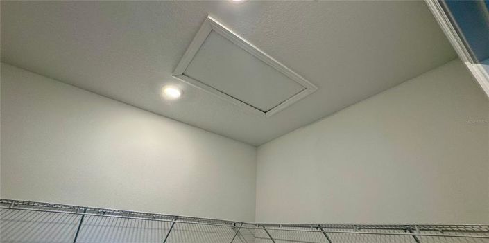 Image No.27-3 Bed Townhouse for sale