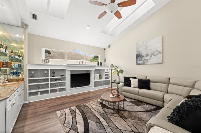 Image No.10-Propriété de 5 chambres à vendre à Orlando