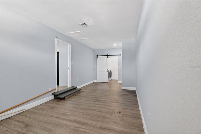 Image No.22-6 Bed Property for sale