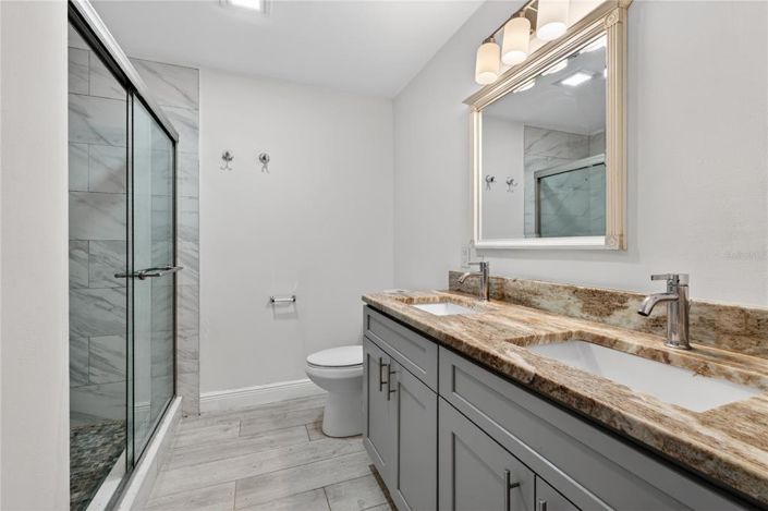 Image No.29-6 Bed Property for sale